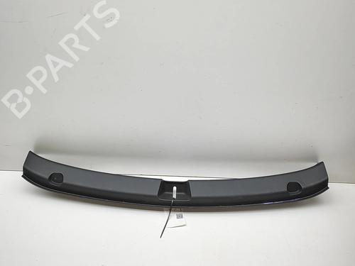 Used Tailgate trim Tailgate trim 38565476 38565476