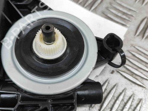 Left rear window motor VOLVO XC60 II (246) B5 Mild-Hybrid | BP28446584E23