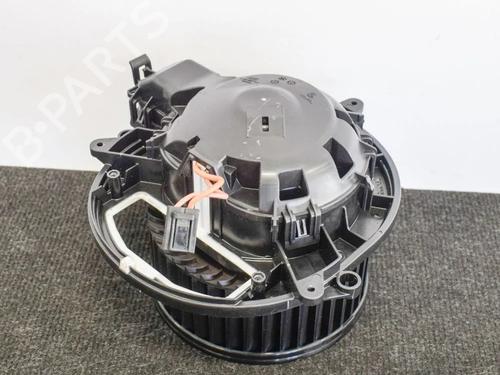 Used Heater blower motor BMW 2 Convertible (F23) 220 d (190 hp) 20337708