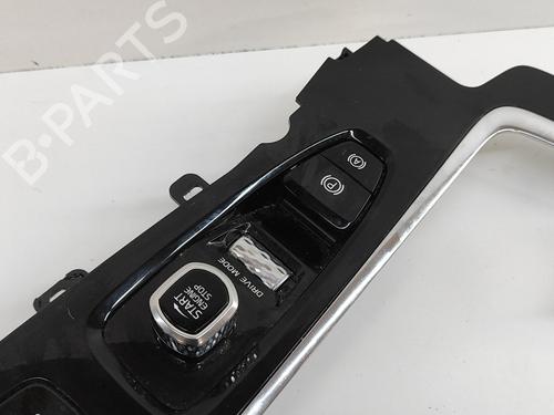 Gear lever VOLVO XC60 II (246) B5 Mild-Hybrid | BP27790888M90 