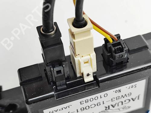 Electronic module JAGUAR XK II Coupe (X150) 5.0 V8 | BP33382149M83  - Image 6