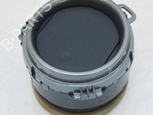 Used Air vent TOYOTA YARIS (_P13_) 1.5 Hybrid (NHP130_, NHP130) (101 hp) 14667757