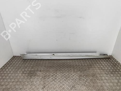 Højre sidekjole Højre sidekjole BMW 5 Touring (F11) 530 d (258 hp) 16945849 16945849