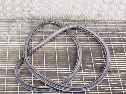 other-volvo-v40-hatchback-525-t3-31457616-2012-2013-2014-2015-2016-2017-2018-2019-14612566 main image