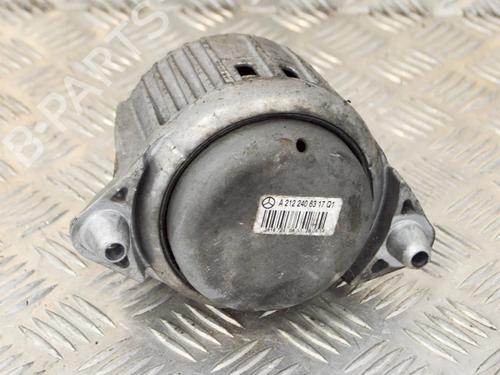 Used Engine mount MERCEDES-BENZ E-CLASS (W212) E 220 CDI / BlueTEC (212.001, 212.002) (170 hp) 6757638