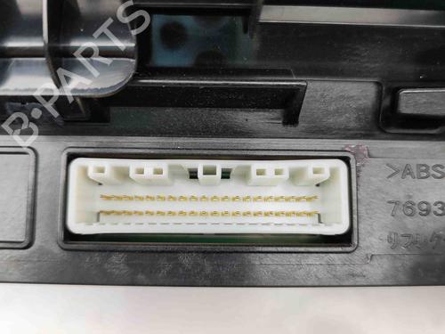 Instrument cluster TOYOTA PRIUS (_W3_) 1.8 Hybrid (ZVW3_) | BP28811946C47