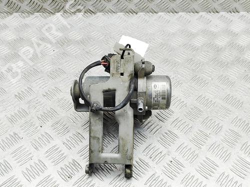 Pompe à vide MERCEDES-BENZ C-CLASS (W205) C 250 (205.045) (211 hp) 31976912