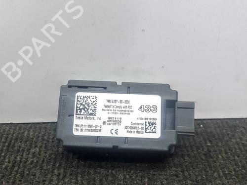 Elektronisk modul TESLA MODEL 3 (5YJ3) EV AWD | BP27748818M83 