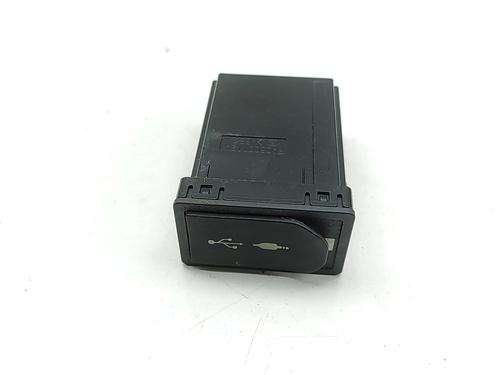 Elektronisk modul LEXUS RC (_C1_) F (USC10_, USC10R) (477 hp) 32369684