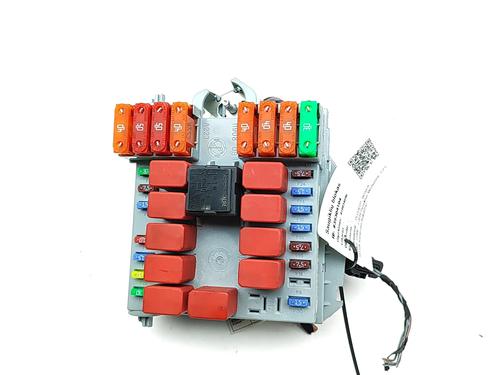 Used Fuse box Fuse box PEUGEOT BOXER Van 2.2 BlueHDi 140 (140 hp) 40042973 40042973