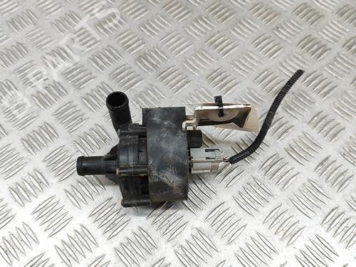 Used Auxiliary water pump TESLA MODEL X (5YJX) P100D AWD (772 hp) 25217865