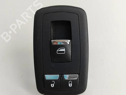 left-front-window-switch-maserati-quattroporte-vi-2012-24583876 main image
