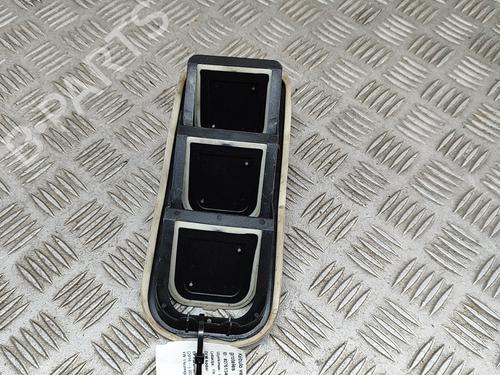 Grille PEUGEOT 3008 II SUV (MC_, MR_, MJ_, M4_) 1.5 BlueHDi 130 | BP21487143C40 
