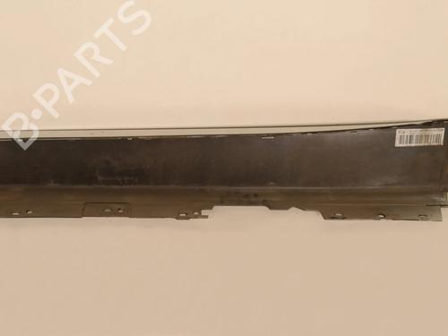 Right sideskirt BMW 3 (F30, F80) 330 d | BP30222619C114