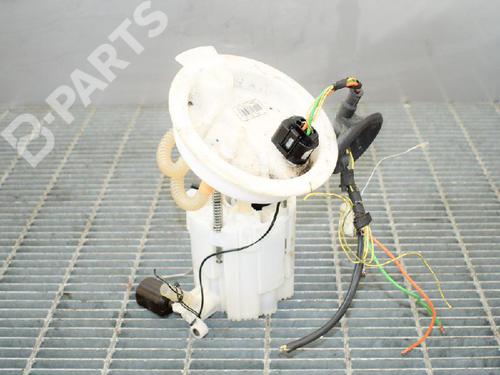 Used Fuel pump BMW 3 (F30, F80) 320 d (190 hp) 6742169