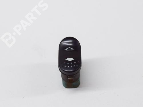 Used Right front window switch Right front window switch FORD TRANSIT Van (FA_ _) 2.2 TDCi (85 hp) 10527705 10527705