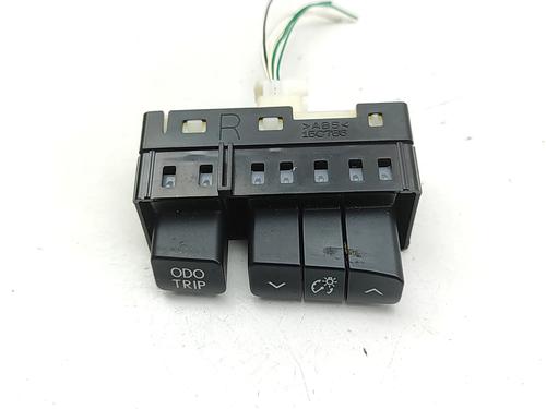 Used Switch Switch LEXUS GS (_L1_) 300h (AWL10_, AWL10R) (223 hp) 33400417 33400417