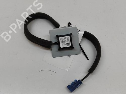 Antenne/Base NISSAN QASHQAI III (J12) 1.3 DIG-T (140 hp) 28565325
