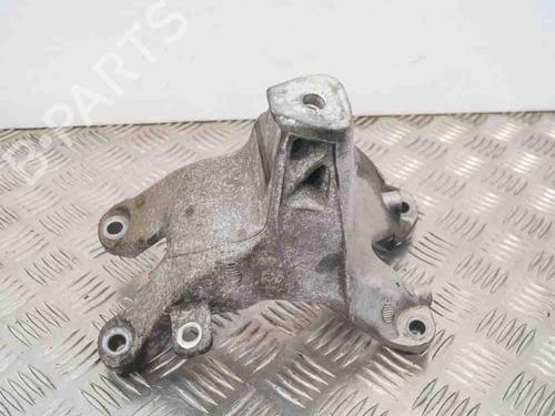 Used Support AUDI A4 B8 (8K2) 1.8 TFSI (120 hp) 14657876