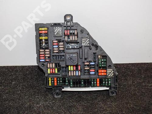 Used Fuse box BMW 5 (F10) 520 d (184 hp) 9511510