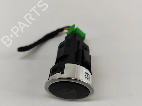 switch-volvo-xc40-536-2017-28555754 main image