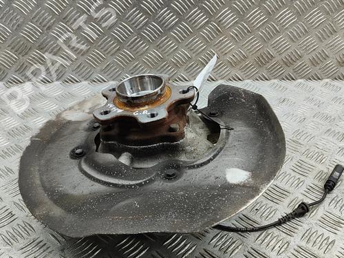 Used Right rear steering knuckle BMW 3 Touring (G21, G81) 330 e Plug-in-Hybrid (292 hp) 27772489