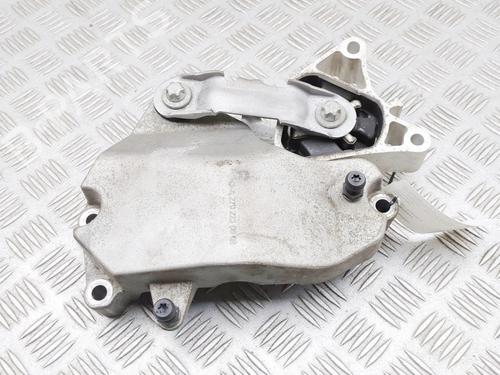 Used Engine mount Engine mount MERCEDES-BENZ GLA-CLASS (X156) GLA 180 (156.942) (122 hp) 40014424 40014424