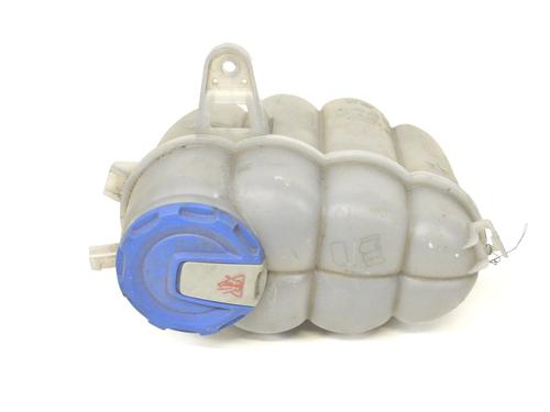 expansion-tank-audi-a4-b9-8w2-8wc-2015-33348459 main image