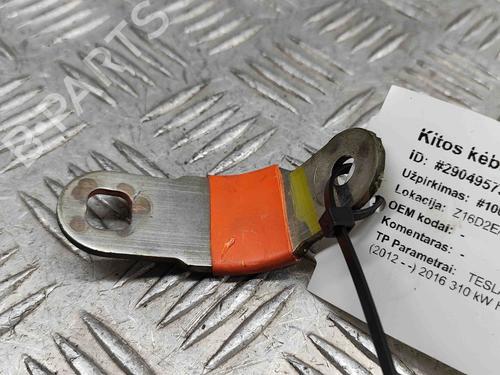 Altro TESLA MODEL S (5YJS) 90D AWD (422 hp) 24308031