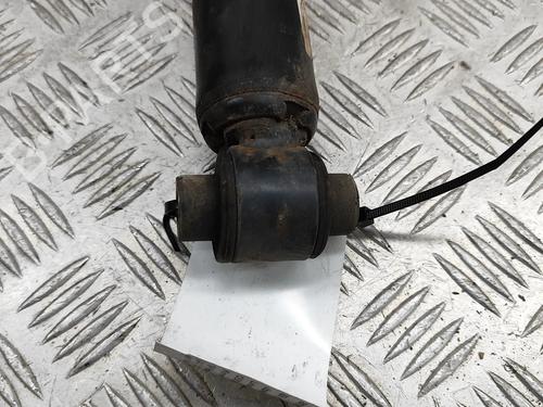 Right rear shock absorber PEUGEOT 5008 II (MC_, MJ_, MR_, M4_) 1.5 BlueHDi 130 (MCYHZJ, MCYHZR, MCYHZX) | BP28675612M19
