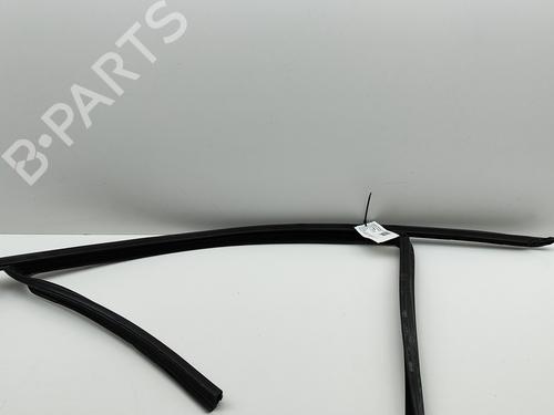 Used Door moulding trim BMW 3 (G20, G80, G28) 330 e Plug-in-Hybrid (292 hp) 27793843