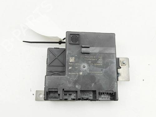 BP33972191M83 main image