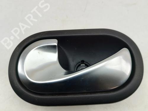 Used Front left interior door handle Front left interior door handle SMART FORTWO Coupe (453) electric drive / EQ (453.391) (56 hp) 33384651 33384651
