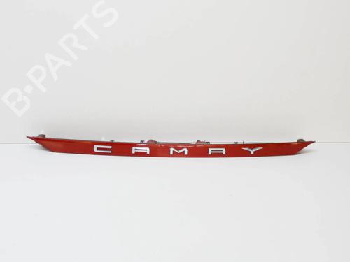 Used Tailgate trim Tailgate trim TOYOTA CAMRY (_V7_, _VA7_, _VH7_) 2.5 Hybrid (AXVH71_) (176 hp) 27762793 27762793