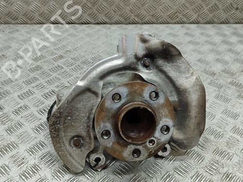 Used Right front steering knuckle BMW i3 (I01) Electric (170 hp) 20144561