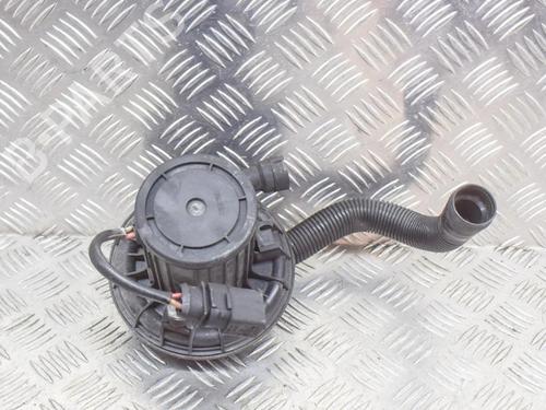 Used Secondary air pump Secondary air pump VW PHAETON (3D1, 3D2, 3D3, 3D4, 3D6, 3D7, 3D8, 3D9) 4.2 V8 4motion (335 hp) 14621917 14621917