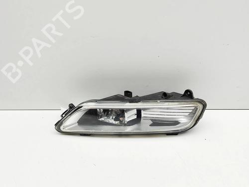 Used Right front fog light VW PASSAT B7 (362) 2.0 TDI (140 hp) 31687385