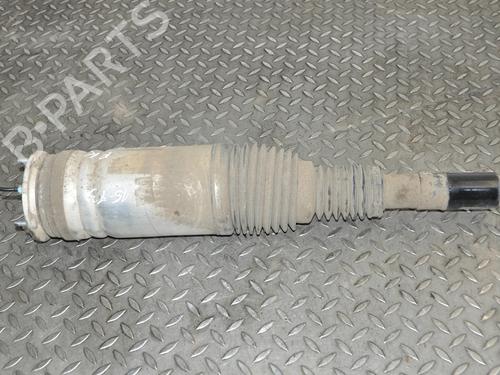 Used Left front shock absorber Left front shock absorber LAND ROVER RANGE ROVER IV (L405) 5.0 SCV8 4x4 (510 hp) 33340727 33340727