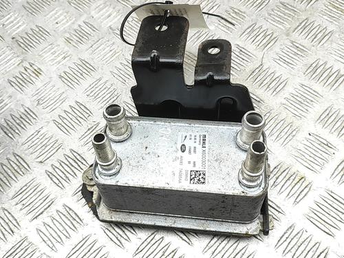 oil-radiator-jaguar-f-pace-x761-2015-33395850 main image