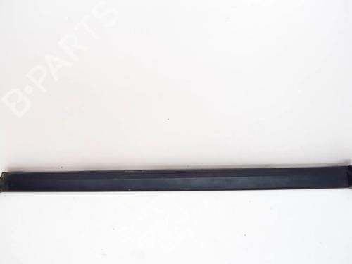 Used Left sideskirt Left sideskirt LAND ROVER DISCOVERY SPORT (L550) 2.0 D 4x4 (180 hp) 14637984 14637984