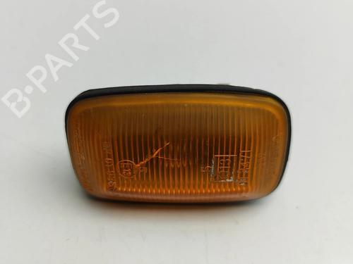 Used Left side indicator Left side indicator TOYOTA LAND CRUISER 100 (_J1_) 4.2 TD (HDJ100_, HDJ100) (204 hp) 33376838 33376838