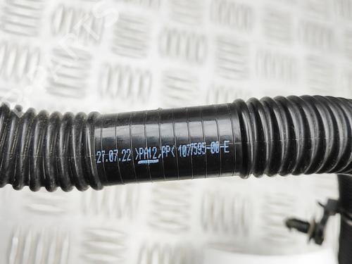 Pipe TESLA MODEL Y (5YJY) Long Range All-wheel Drive | BP38782366M125 - Image 7