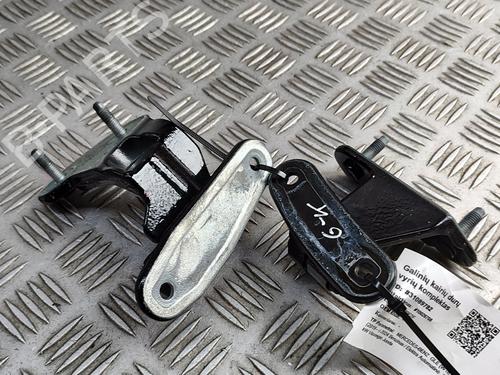 Used Hinge/Door check strap MERCEDES-BENZ GLE (V167) GLE 450 4-matic (167.159) (381 hp) 28561569
