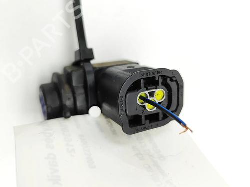Electronic sensor AUDI Q3 (8UB, 8UG) 2.0 TDI quattro | BP38184881M84  - Image 5