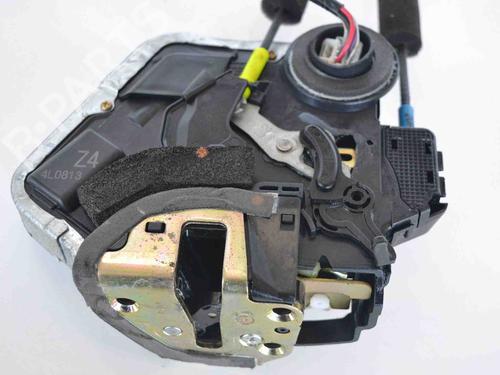 Used Rear left lock LEXUS RX (_U3_) 300 (MCU35_, MCU35R) (204 hp) 30233093