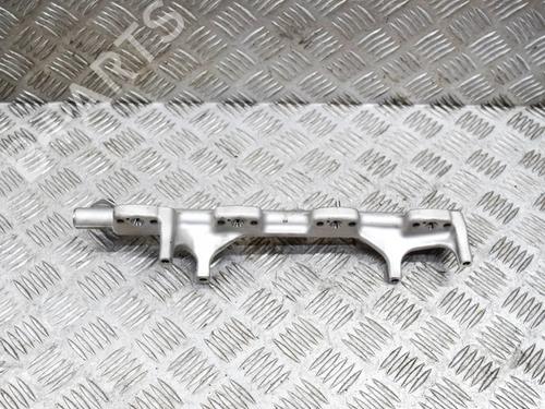 Used Injection rail Injection rail BMW 2 Coupe (F22, F87) 220 i (184 hp) 10673503 10673503