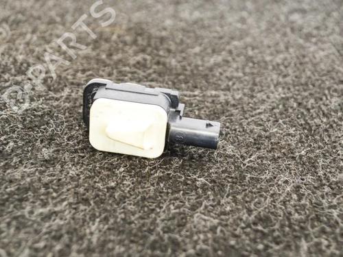 Used Electronic sensor BMW 4 Gran Coupe (F36) 428 i (245 hp) 6734950