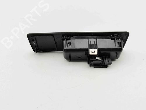 Switch BMW X1 (F48) sDrive 18 d | BP29731019I30