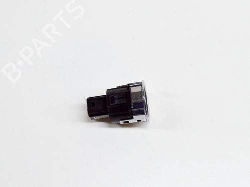 Switch PEUGEOT 2008 II (UD_, US_, UY_, UJ_, UR_, UC_) 1.2 PureTech 100 (USHNK) | BP11042013I30 