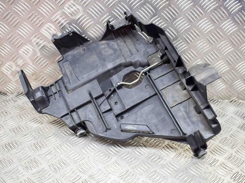 Used Right headlight support VW TOUAREG (7LA, 7L6, 7L7) 3.2 V6 (220 hp) 29812417